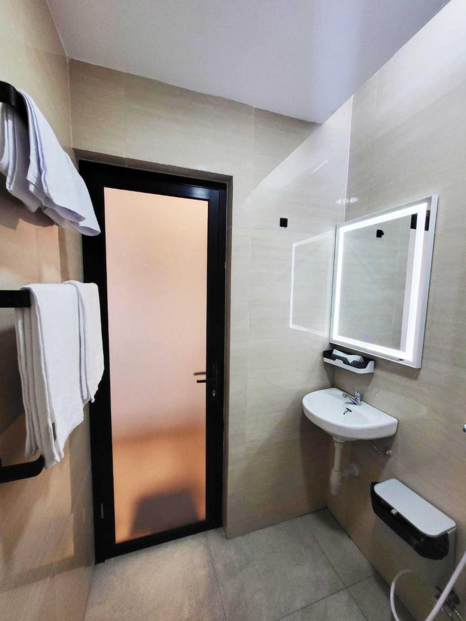 Cabin15 - Syariah Blitar Ngoại thất bức ảnh