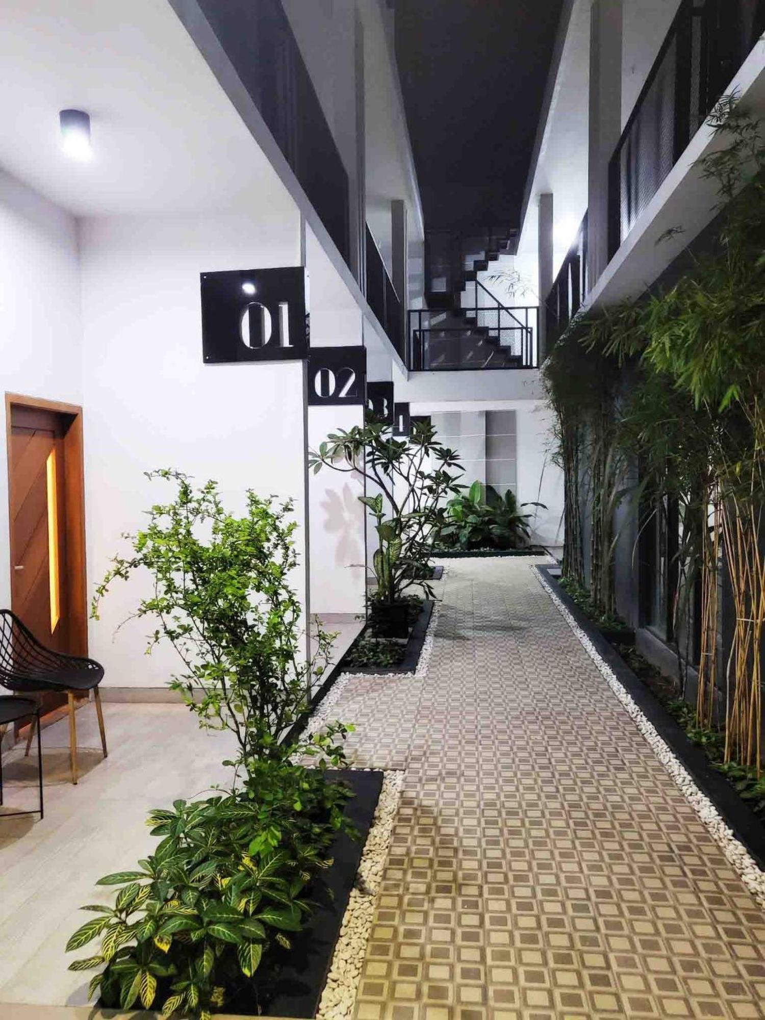 Cabin15 - Syariah Blitar Ngoại thất bức ảnh