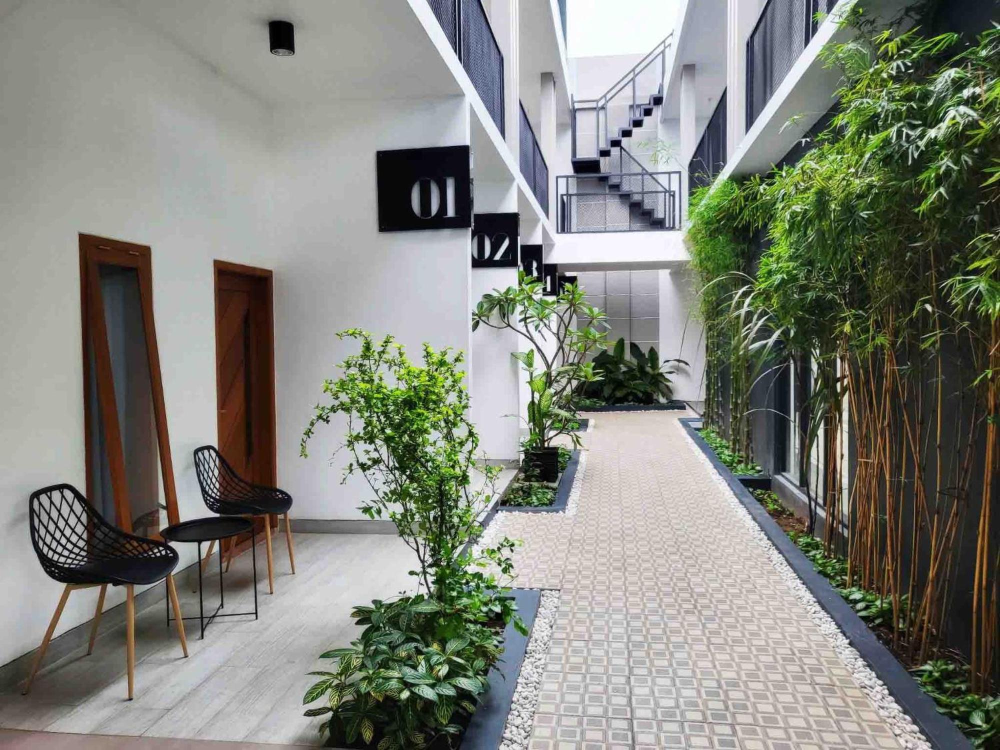 Cabin15 - Syariah Blitar Ngoại thất bức ảnh